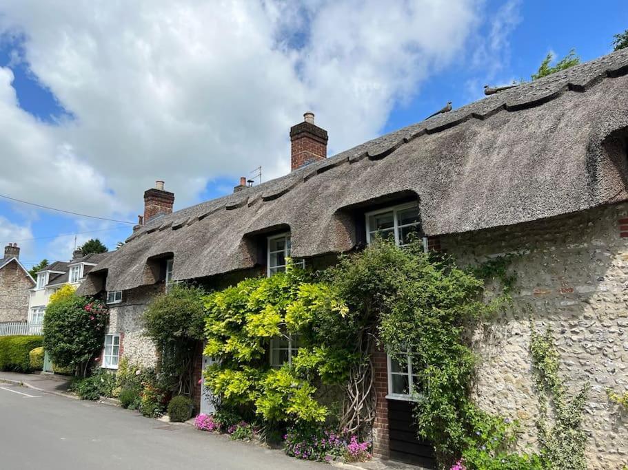 Little Thatch Cottage - Cerne Abbas, Dorset Dış mekan fotoğraf